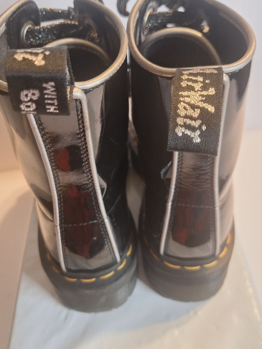 Dr. Martens Molly Black Patent Platform Women's Boots Slip Resistant. Size 7 - Picture 5 of 13